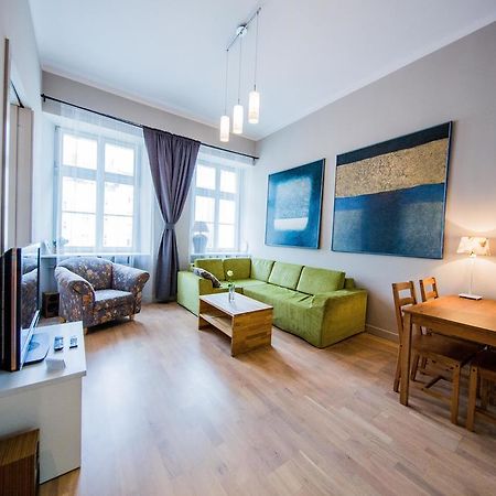 Good Night In Wroclaw - Aries Apartment Room photo